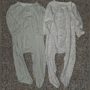 Bundle Of 2: Magnetic Me Onesies